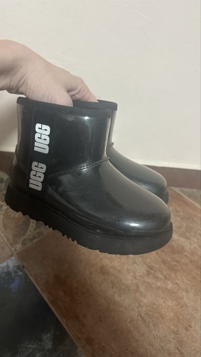 UGG оригінал 32 розмір EU31/UK12 устілка 20 см