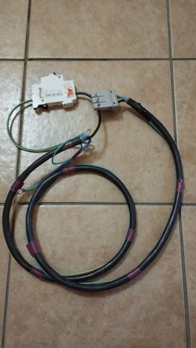 APC Back-ups RS 1000