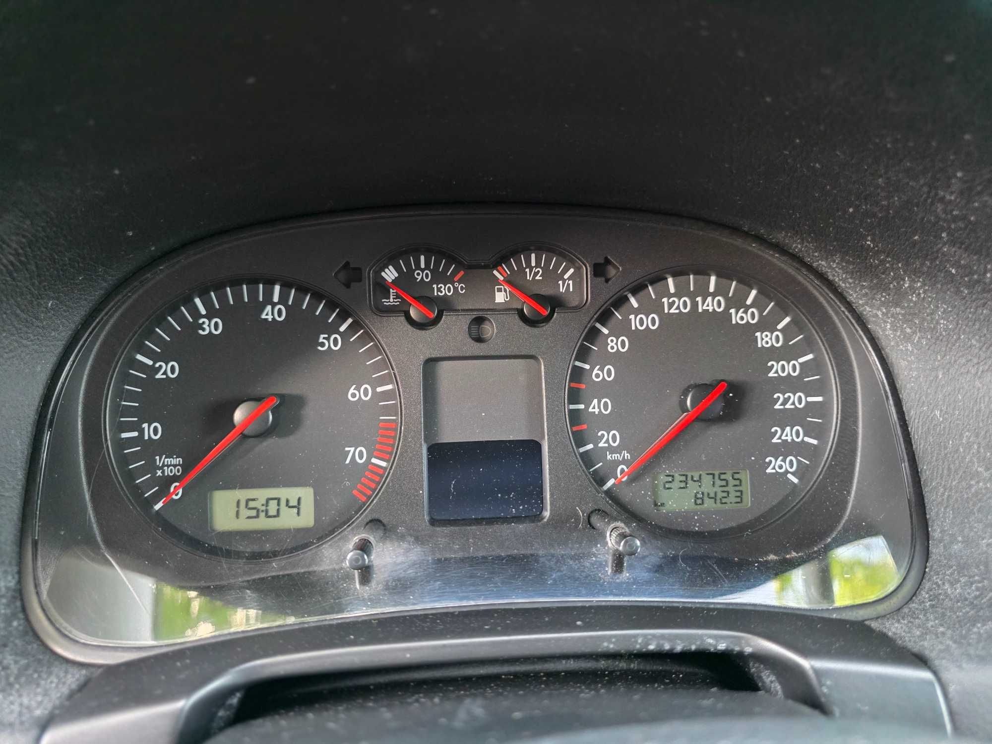 Volkswagen Golf IV 2002 2.0 (115 KM)