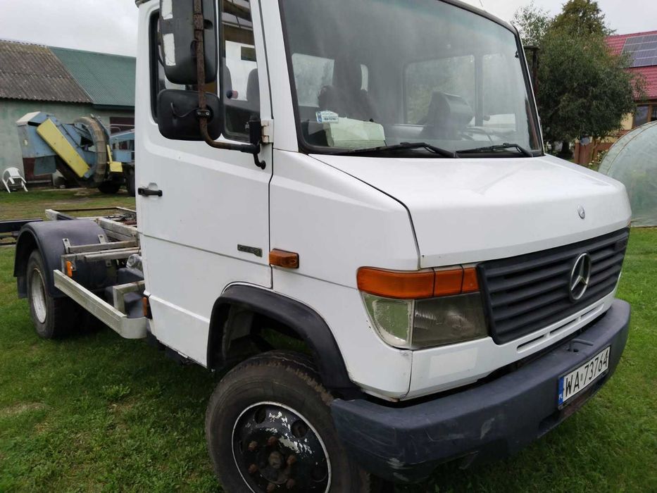 Mercedes Benz Vario 818 D