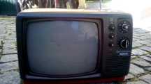 Vendo ou troco televisão
