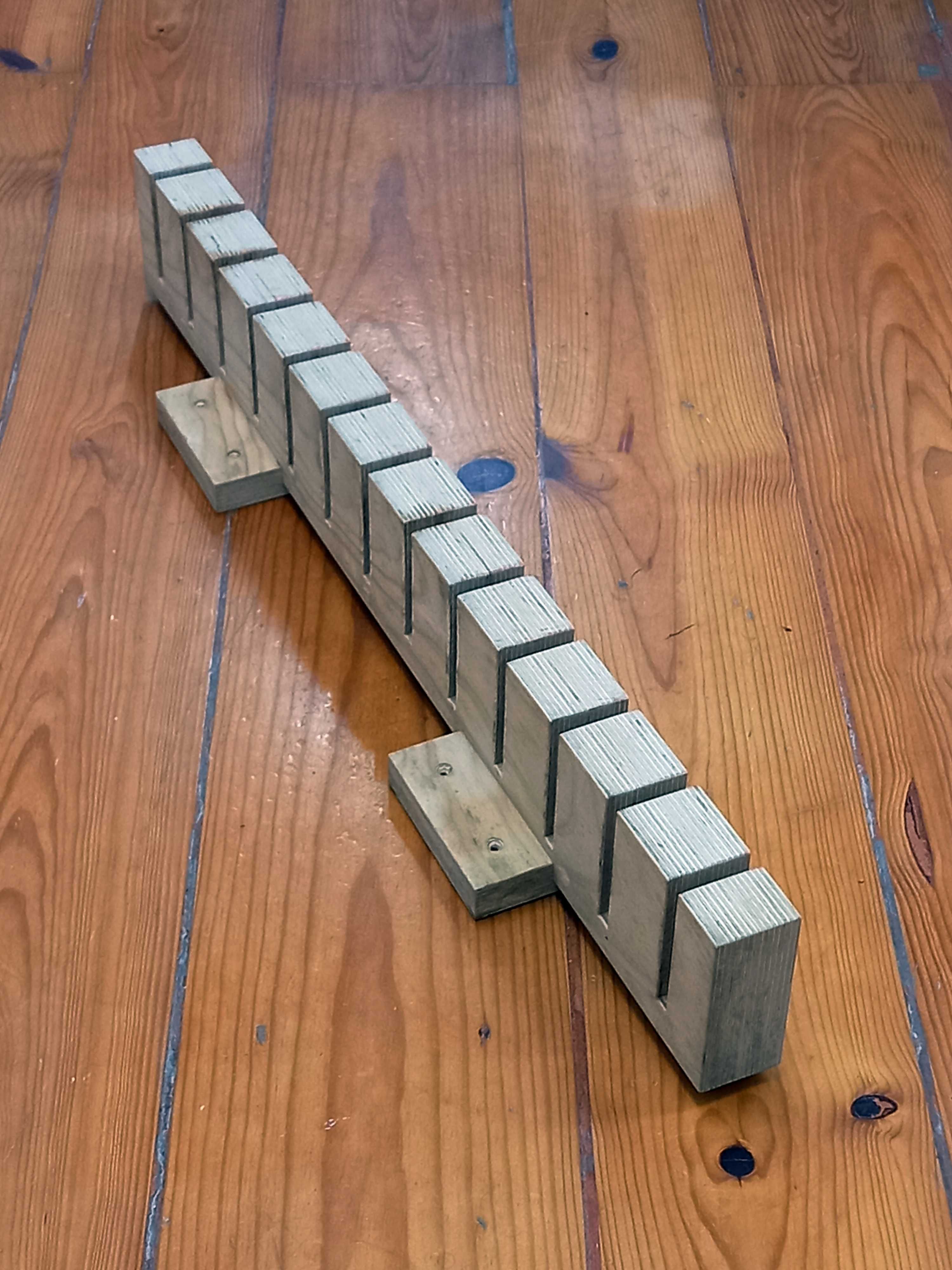 Suporte p/ Grampos (13 Casas)