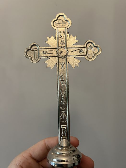 Stary krzyż kolędowy