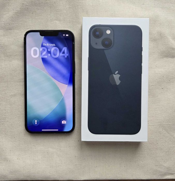 Apple iPhone 13 128GB Midnight (MLPF3) під відновлення