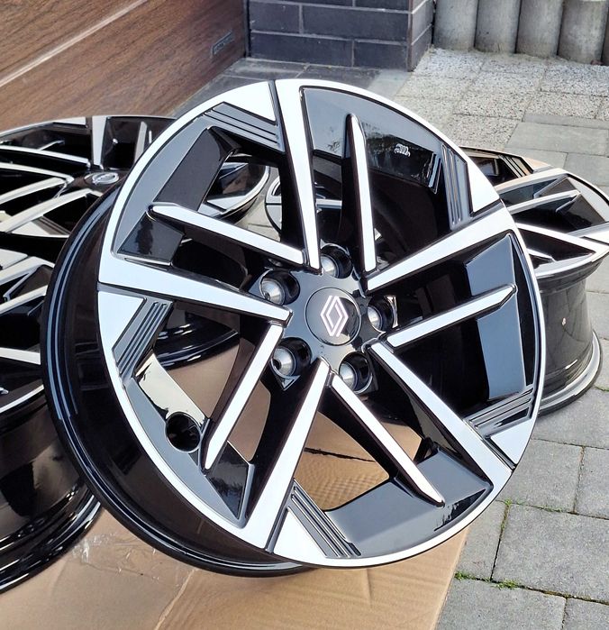 Komplet felg Renault 17” – 5x114.3, ET35, oryginał, czarny + poler