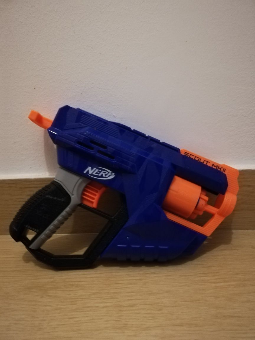 Nerf e acessórios