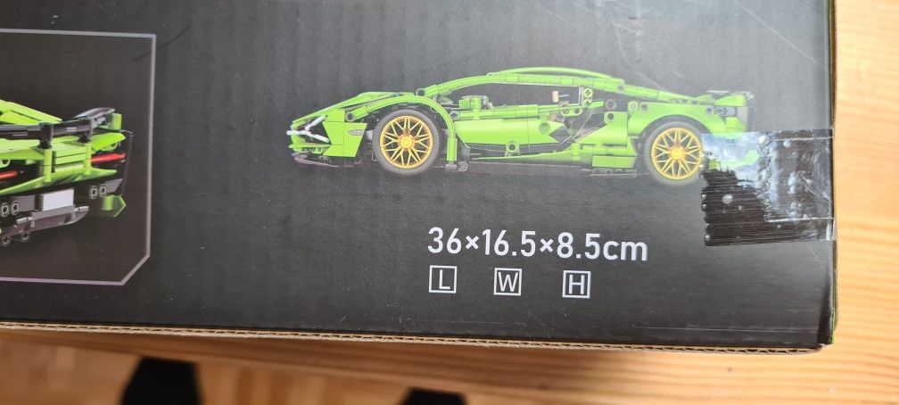 Lamborghini Sian , jak lego 1290 elementów