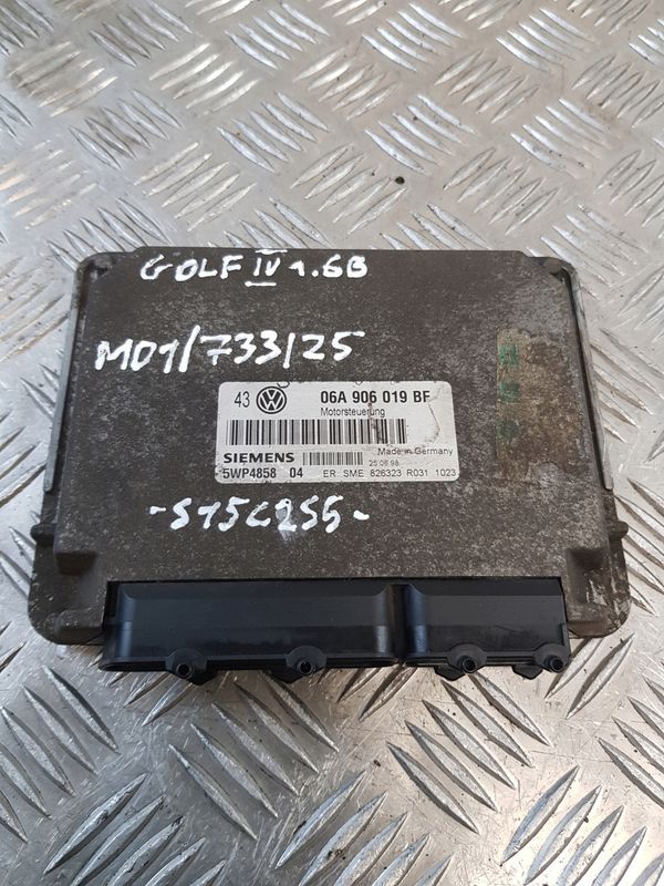 Sterownik Silnika 06abf 5wp4858/04 Vw Golf Iv 1.6b Europa