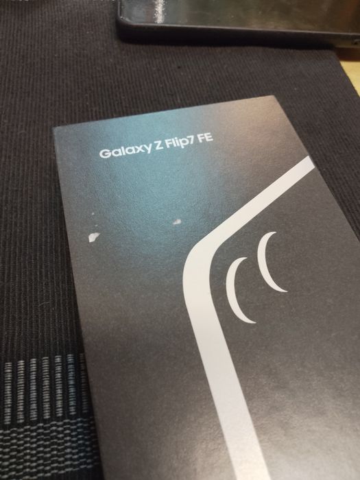 Samsung galaxy Zflip 7 fe sm-f761b 8gb/256gb zaplombowany nówka
