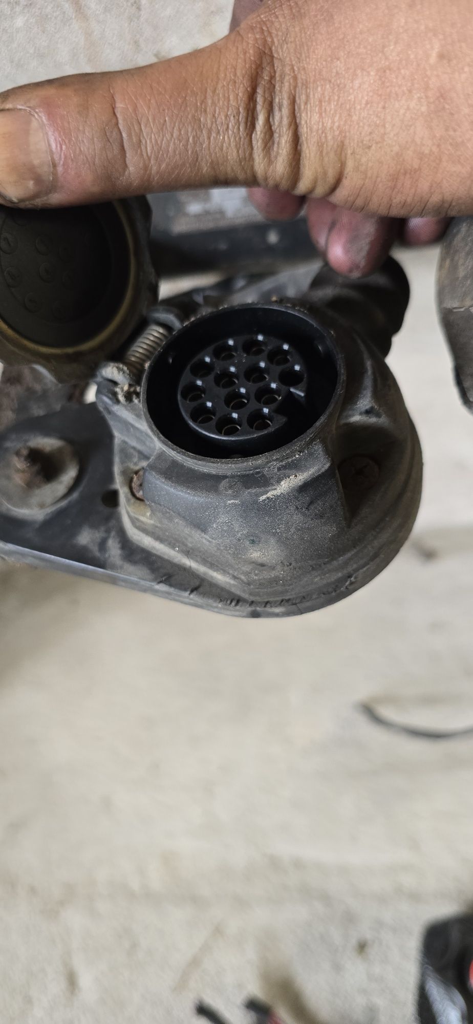 Hak holowniczy odpinany Audi A6 C6 moduł westfalia