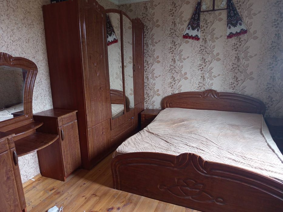 Продам спальню бу