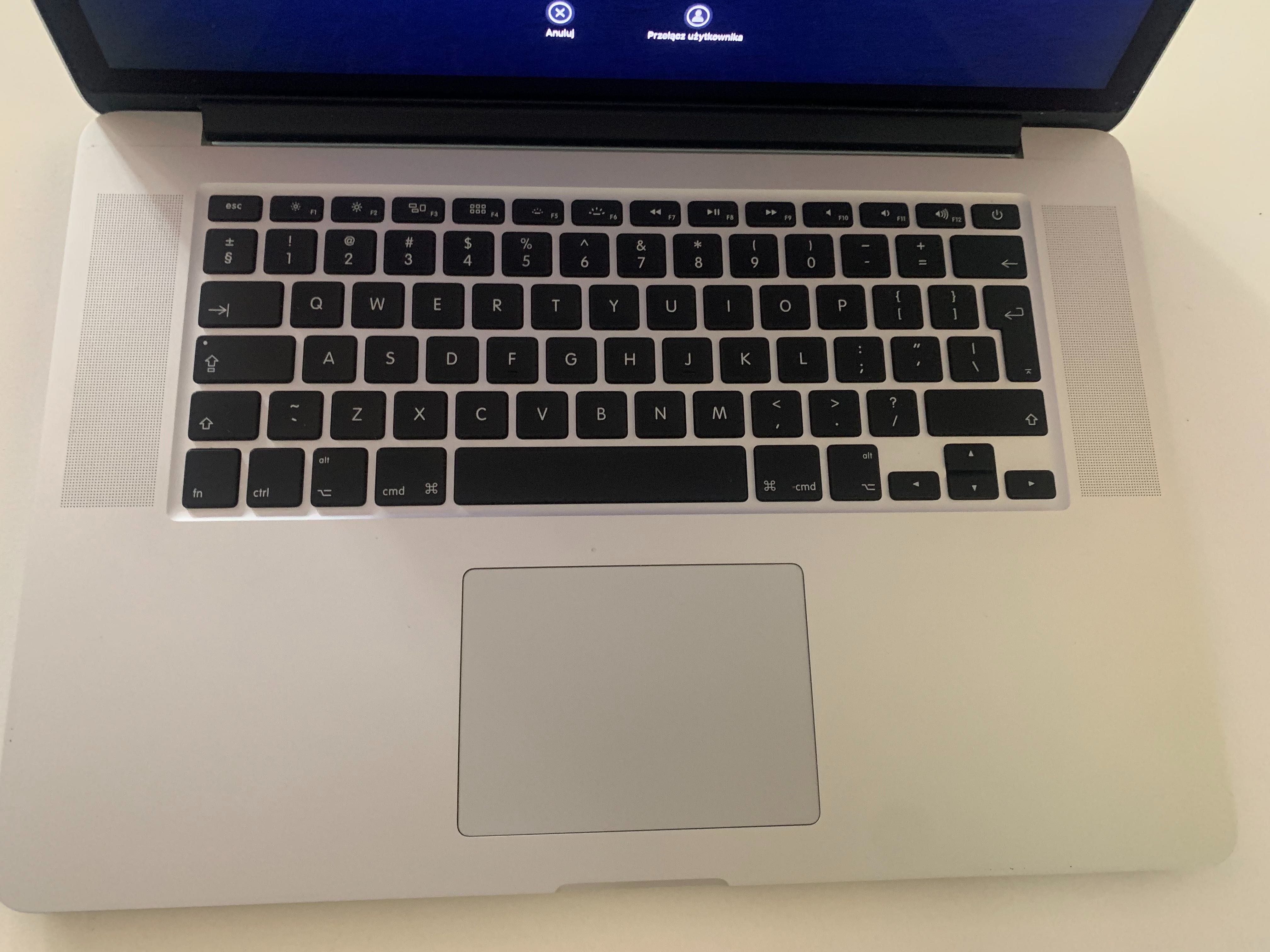 Macbook PRO Retina 15 (early 2013) i7 2.4GHZ 8Gb
