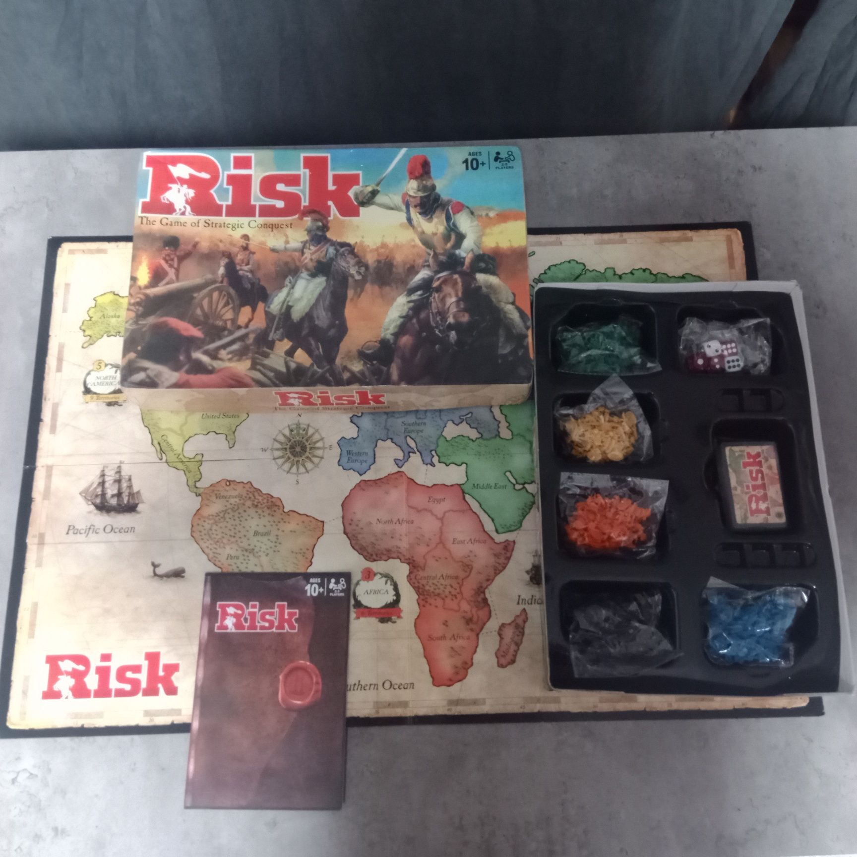 Настольная тактическая игра стратегия Риск (Risk)