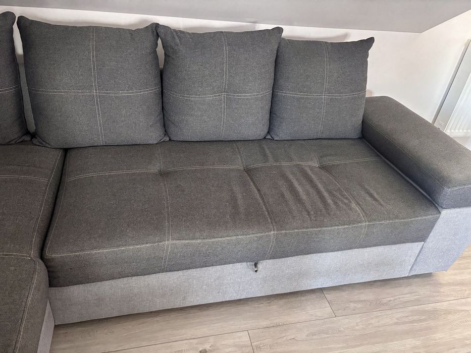 Narożnik z funkcją spania używany 273x170