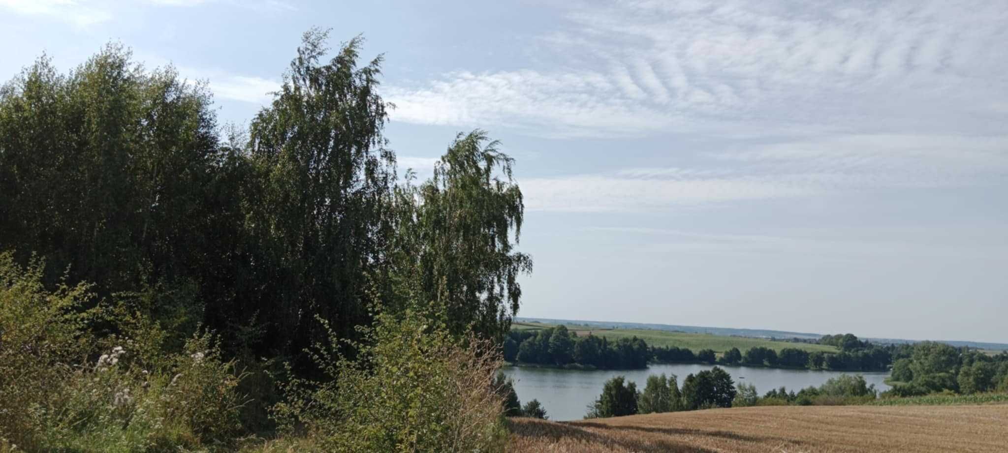 Sprzedam siedlisko nad jeziorem