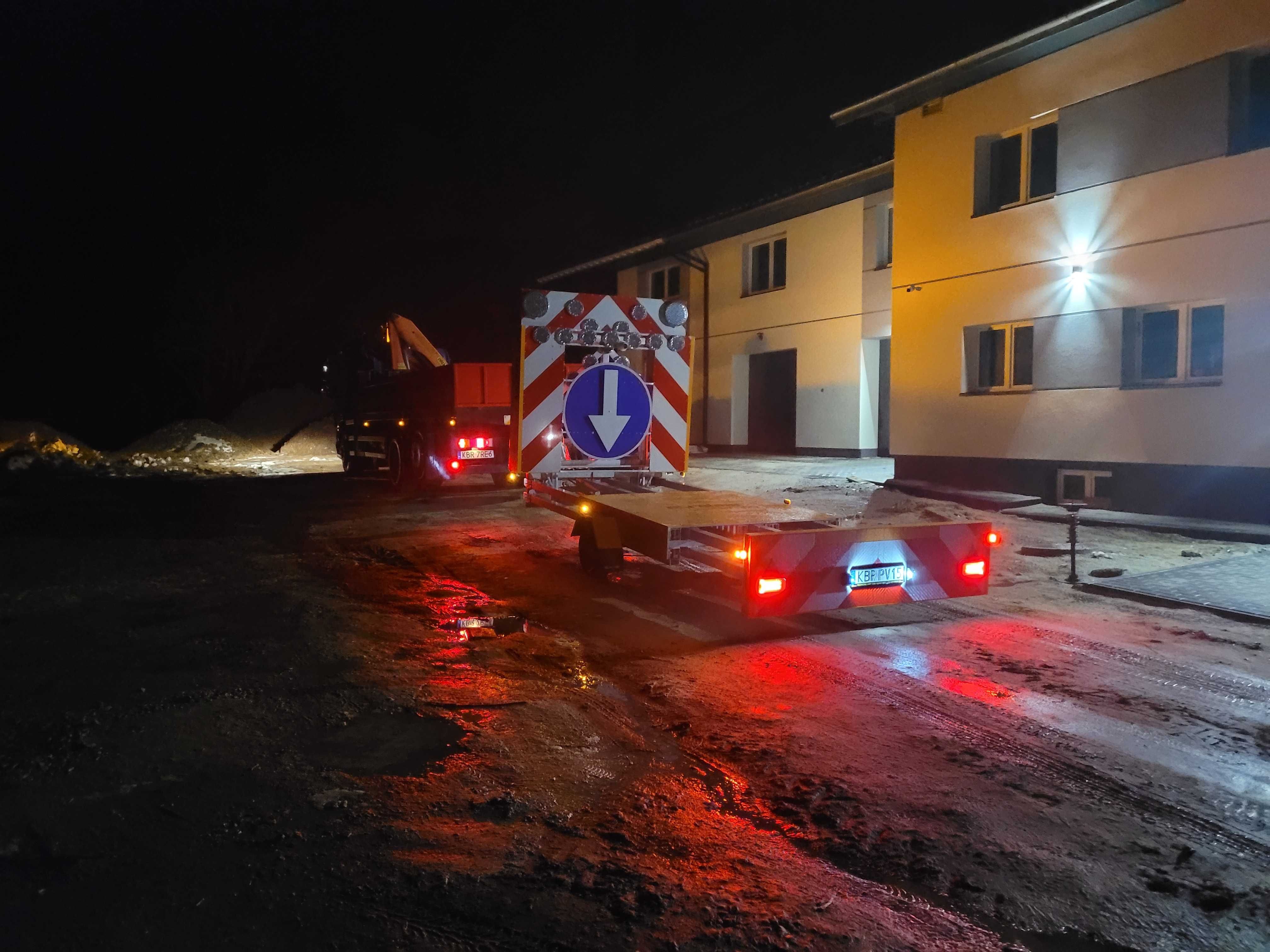 Przyczepa sygnalizacyjna Strobos SV-100 TTMA, poduszka zderzeniowa.