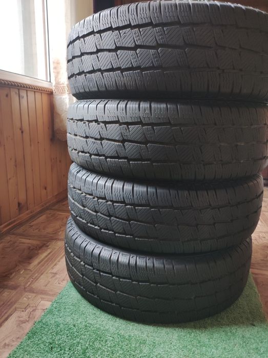 Шини 215 65 R16 C Sunfull зимові