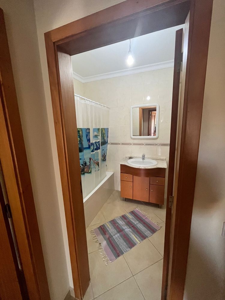 Apartamento T2  Universidade Vale Amoreira Penha