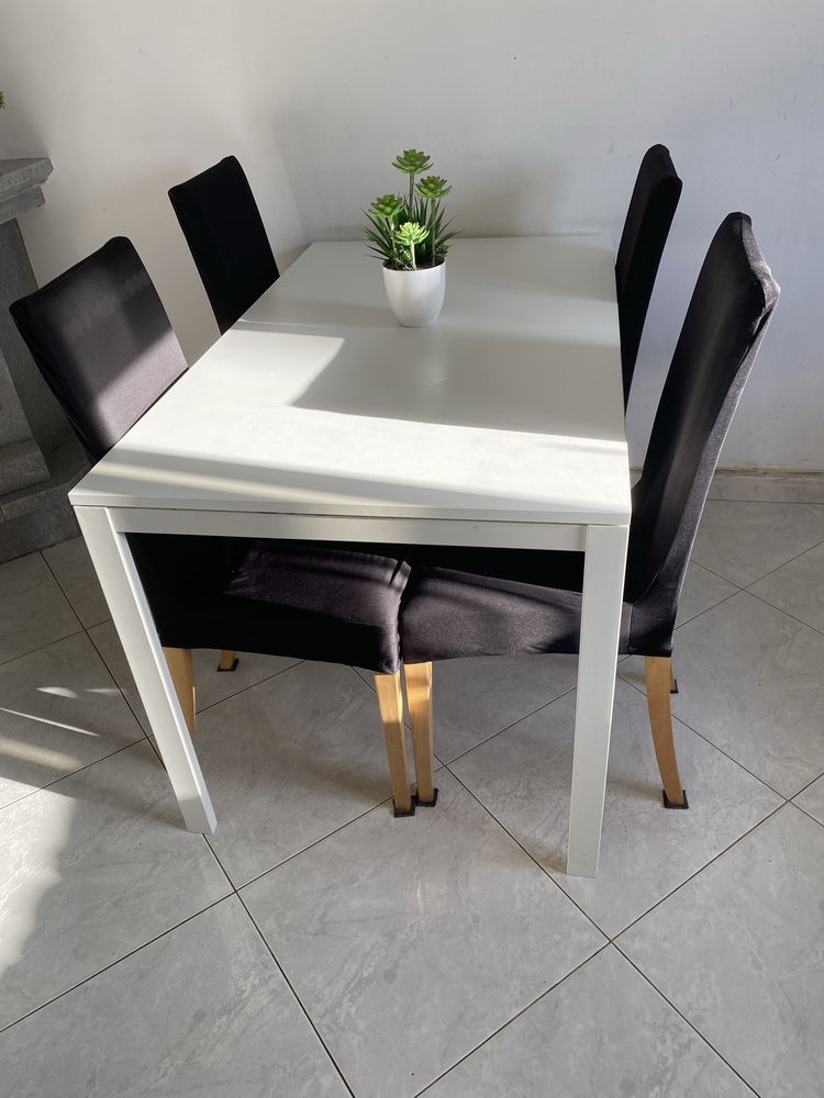 Mesa de refeição