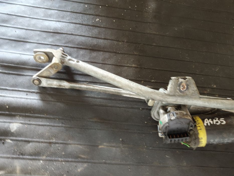 Mechanizm wycieraczek silniczek wycieraczek audi A4 b5 volkswagen pass