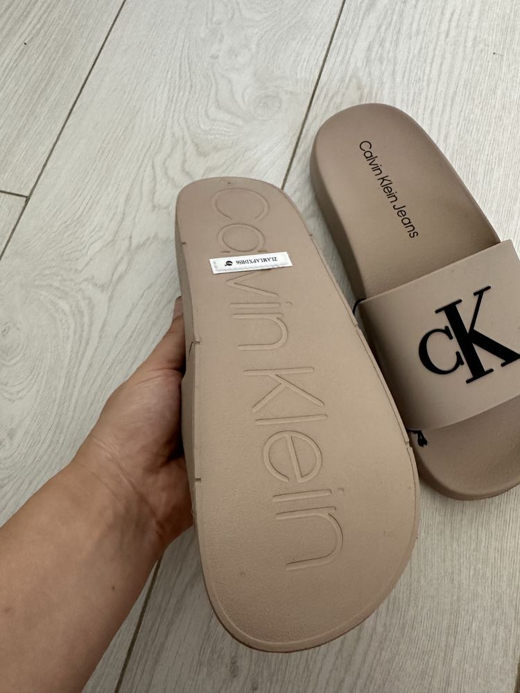 Тапки шльопанці calvin klein