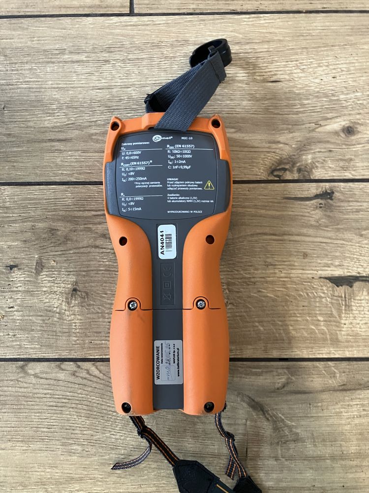 Solen MIC-10 wzorcowany stan idealny , pomiary elektryczne , miernik