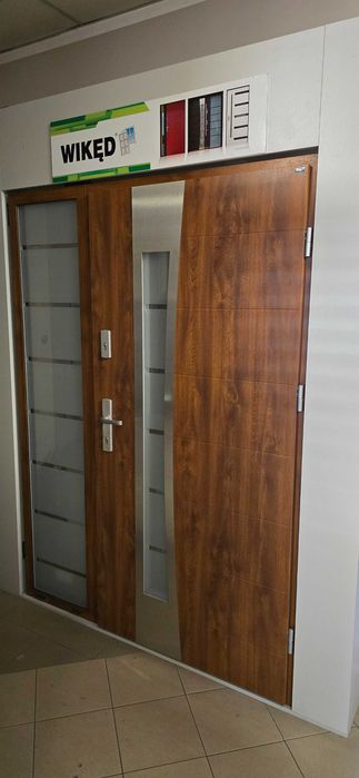 Drzwi Wiked // Wikęd złoty dąb // drzwi z naświetlem 1500 wzór 37