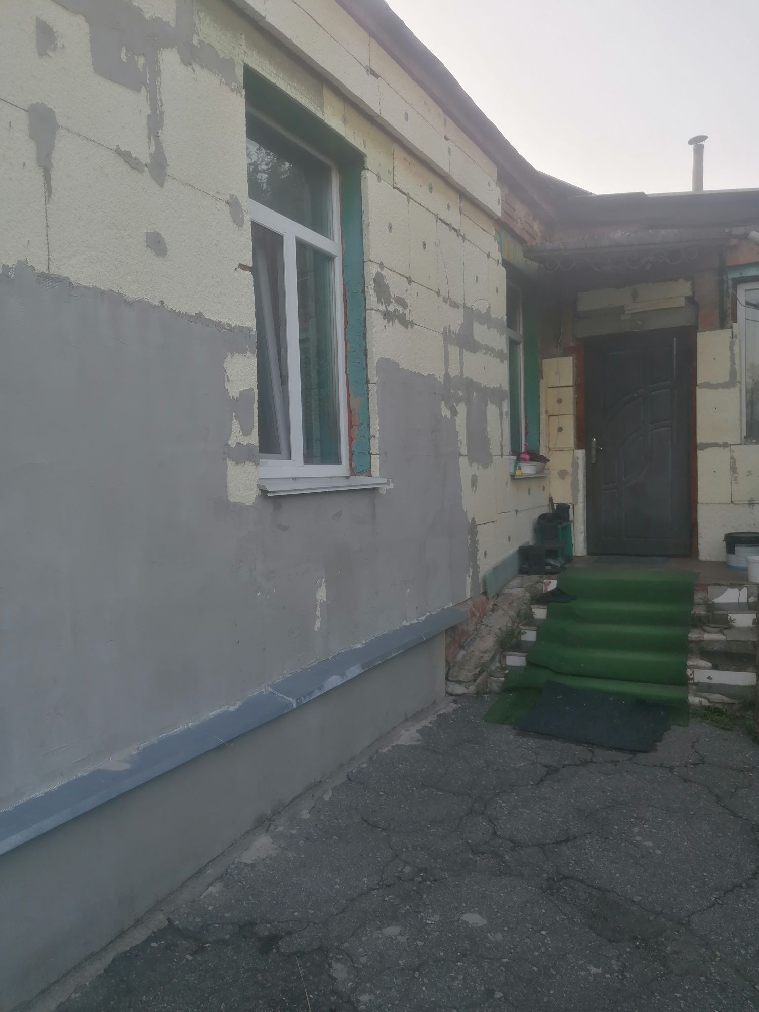 Продам свій будинок в центрі, у с. Крюківщина Київська обл.