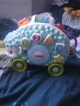 Interaktywny jeż Fisher Price