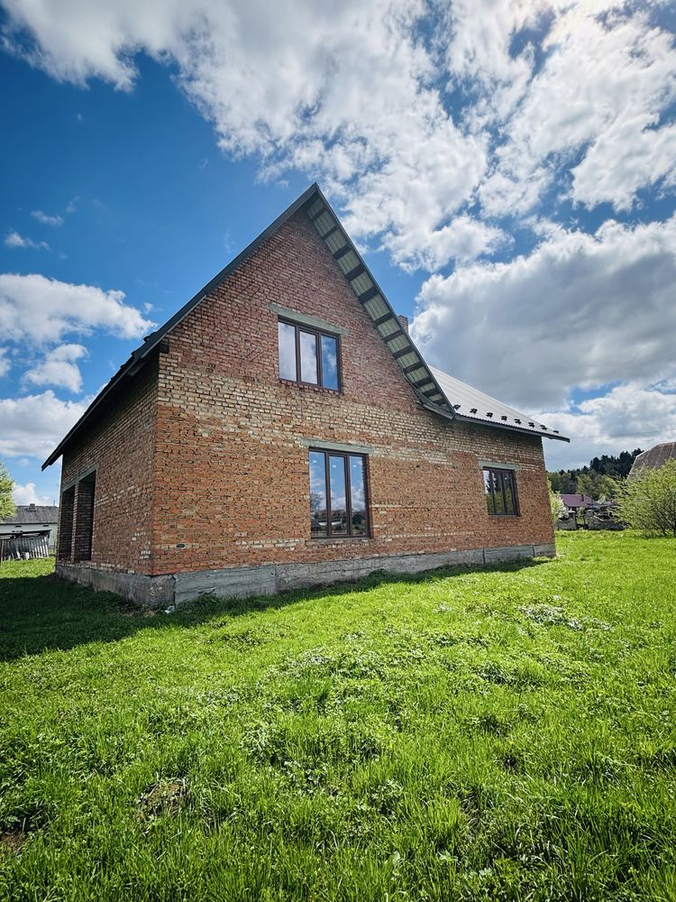 Продаю нерухомість