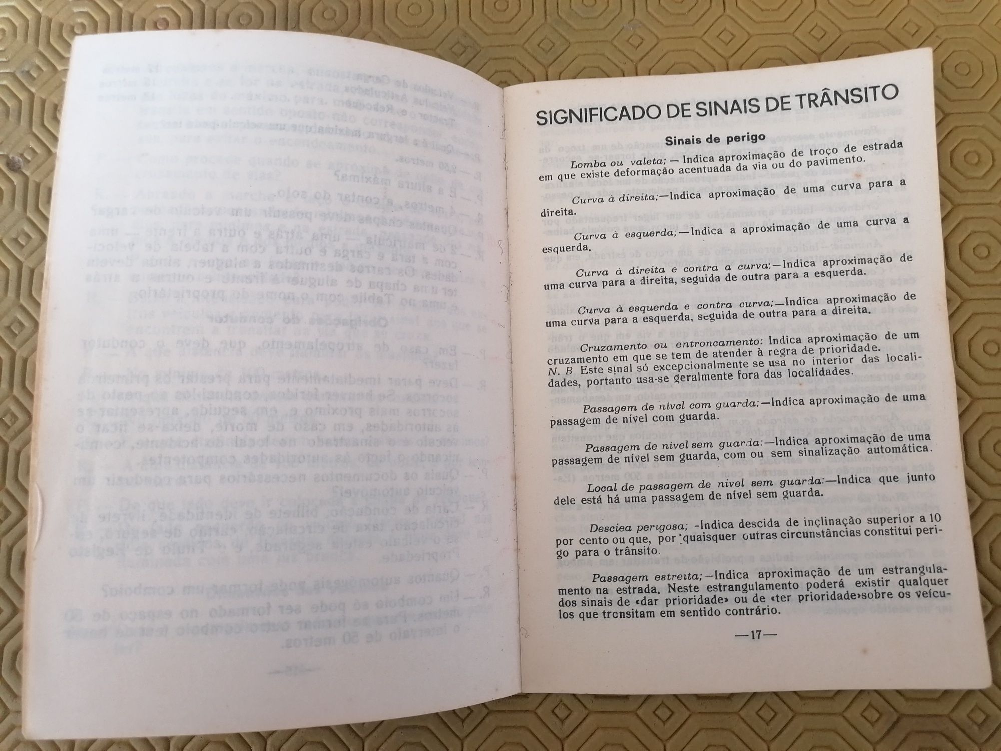 Livro antigo de Código de Estrada e Mecânica