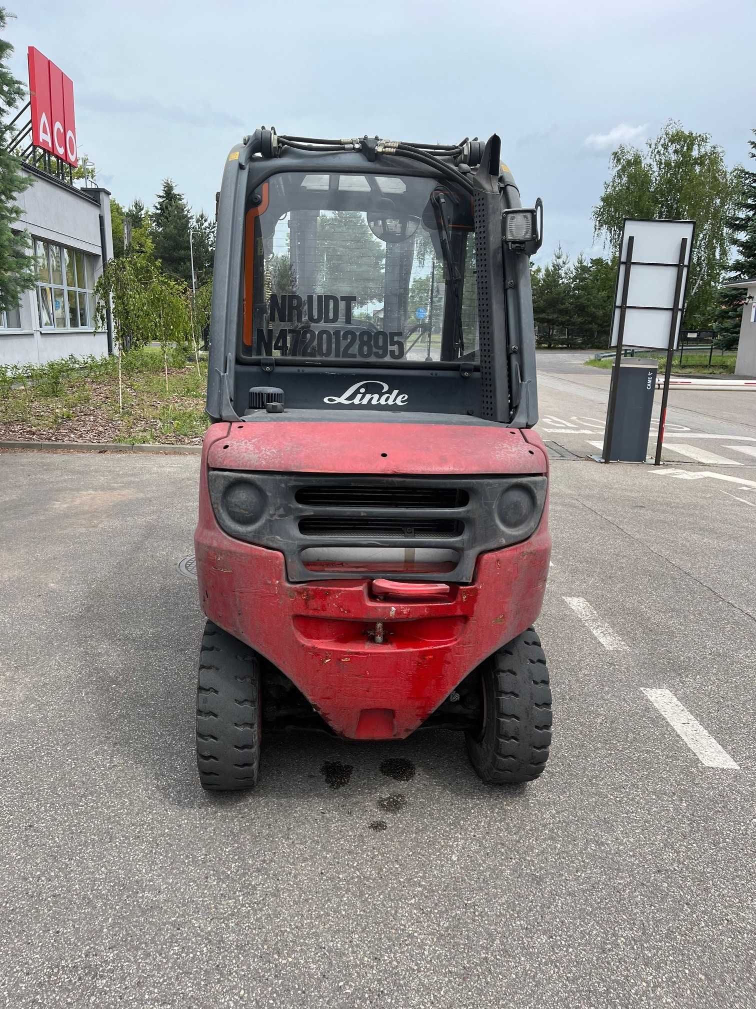Wózek widłowy Linde H30D z osprzętem Kaup-pantograf