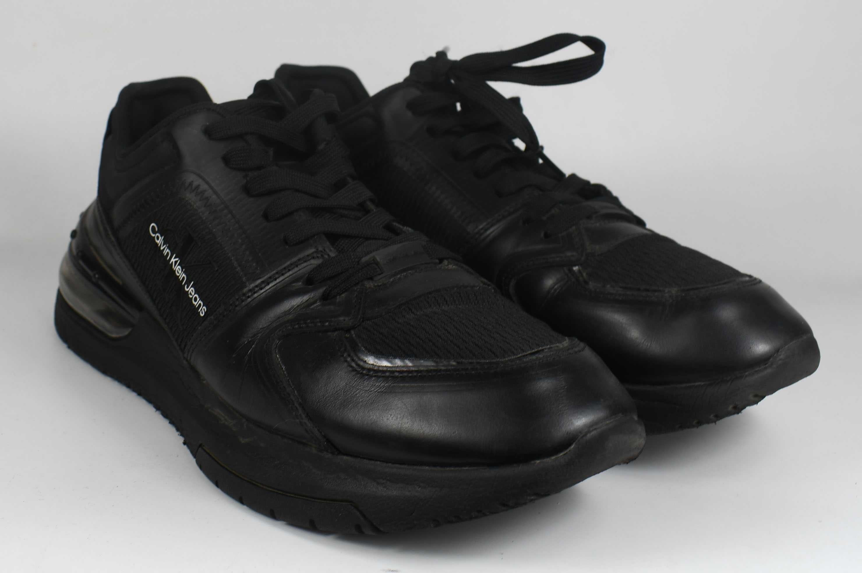 Używane z wadą Calvin Klein sporty runner comfair lace up roz. 44