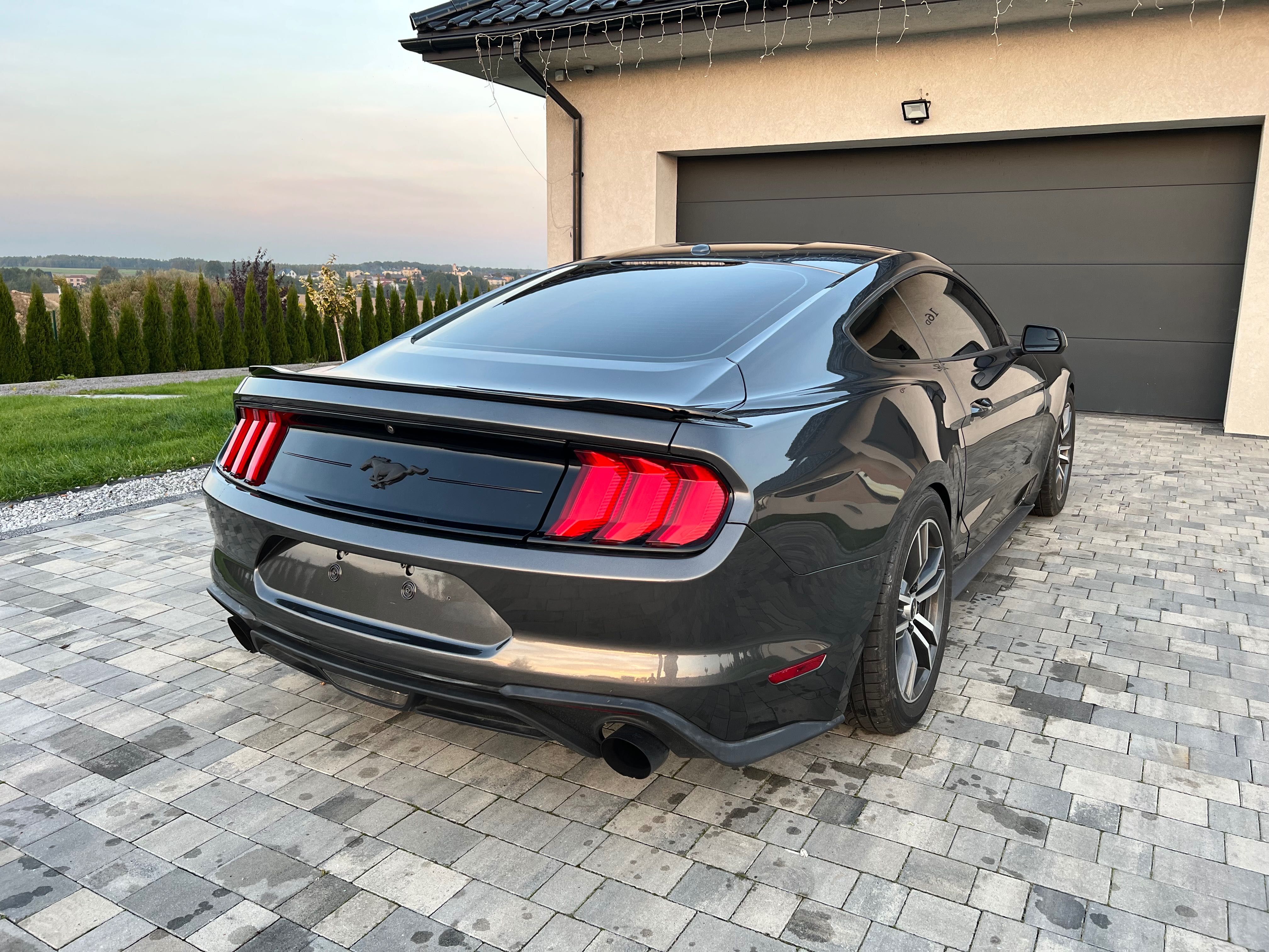 FORD Mustang lift 2019r 2.3 ecooboost MANUAL