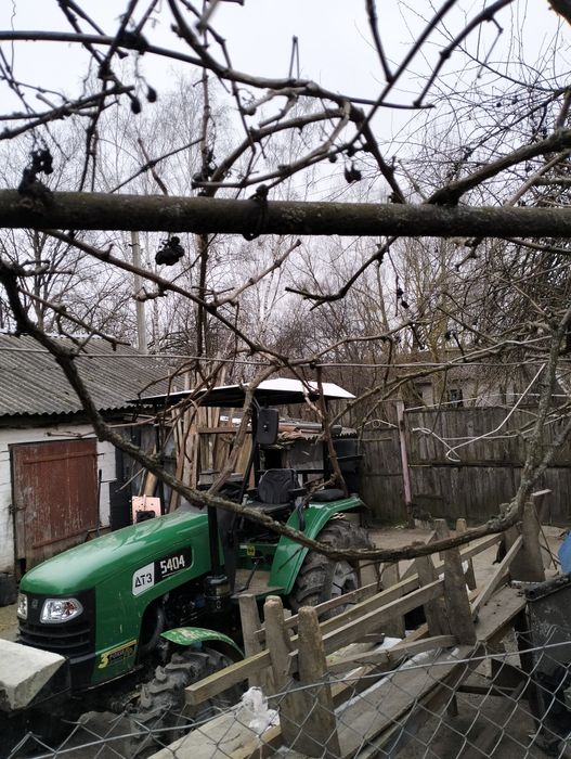 Продам ДТЗ 5404 майже новий