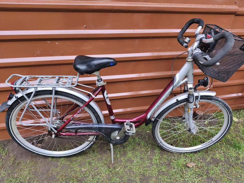 Ładna dameczka 26' z Niemiec, Nexus 7