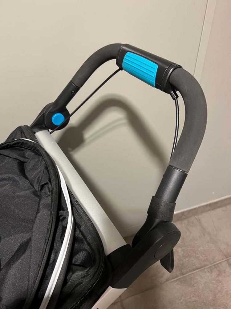 Wózek biegowy THULE Glide 2 Sport Jet Black + Moskitiera