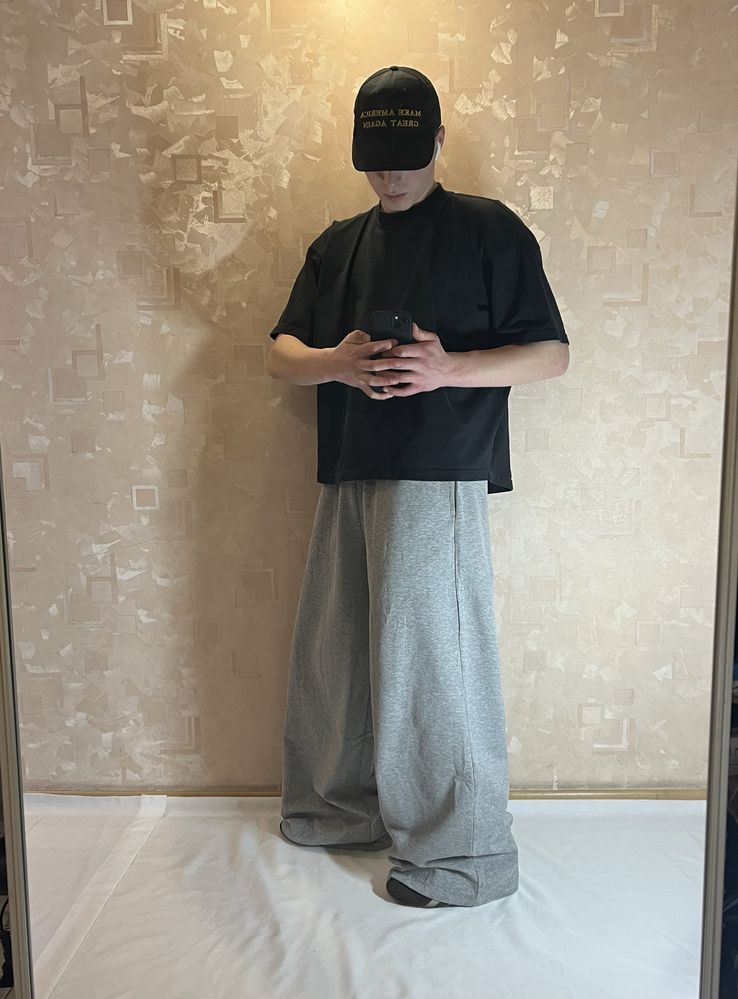 Широкие спортивные штаны беггі baggy sweatpants avantgarde howar rap