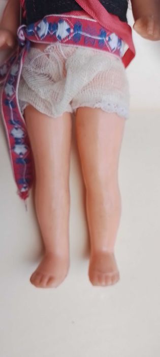 Продам Куклу (размер 32см)