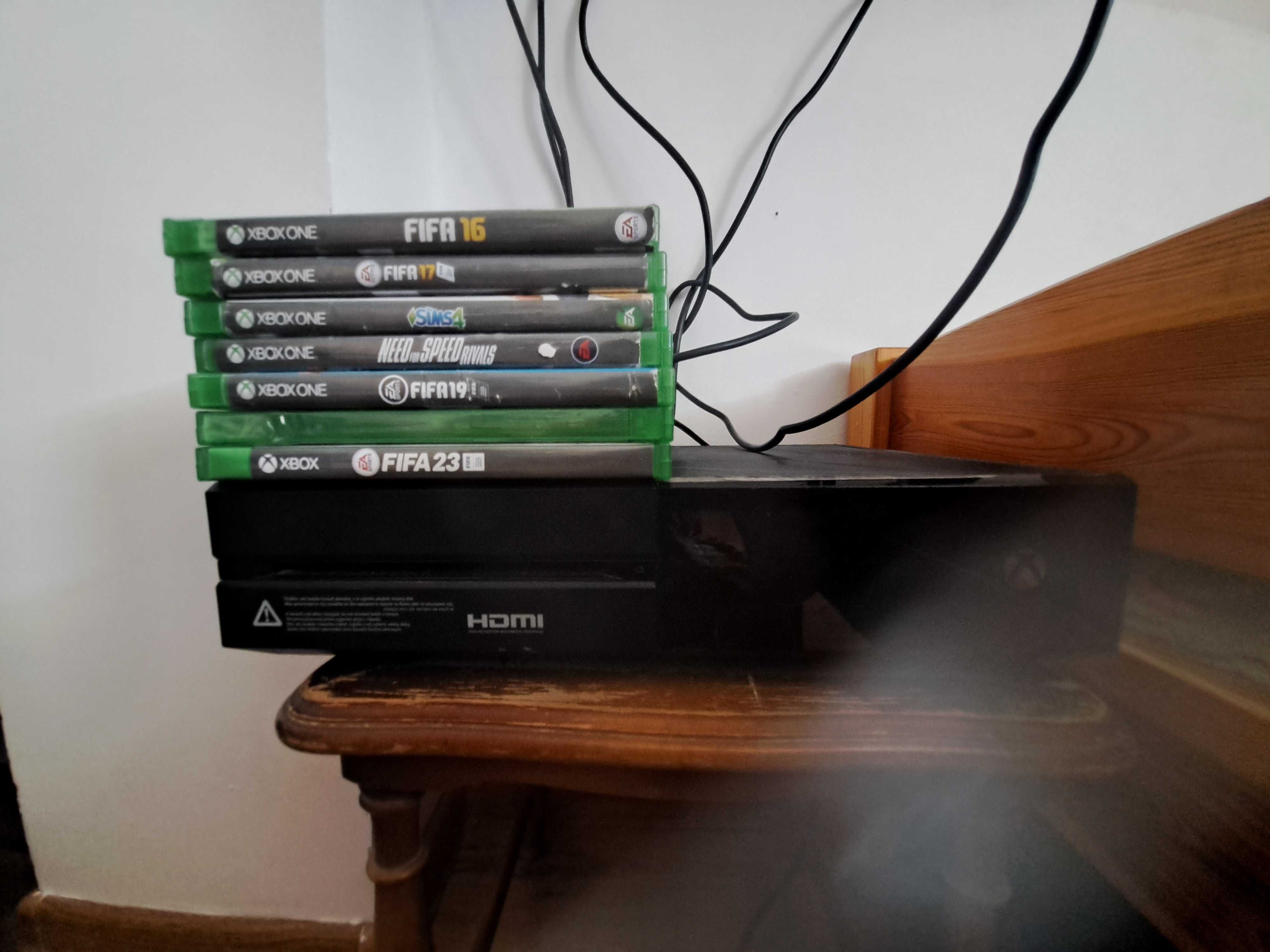 Xbox one kontroler+7gier