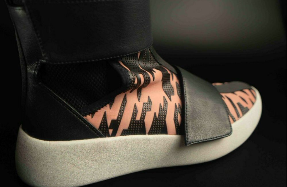 United Nude Bo Calli Mens 42 EU (Novos na caixa)