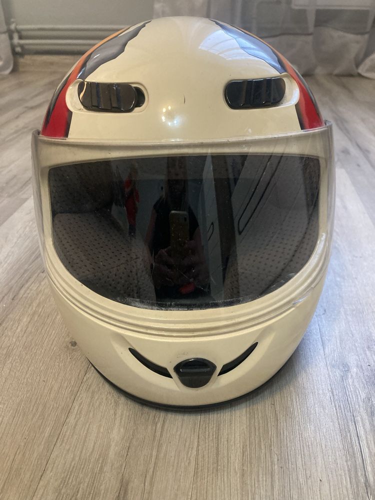 Kask kobiecy na motor