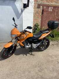 Продам мотоцикл SPARK sp150