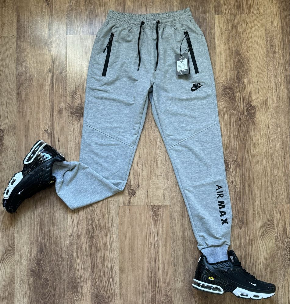 Штани Nike спортивні / колір Melange Black / M-3XL