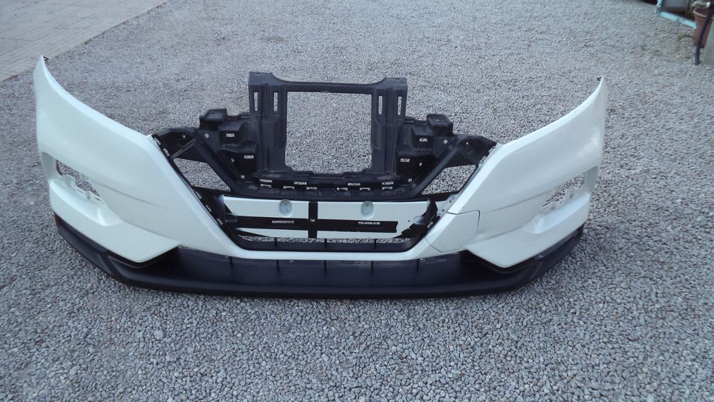 Parachoques Nissan Qashqai ano 2019 (original)