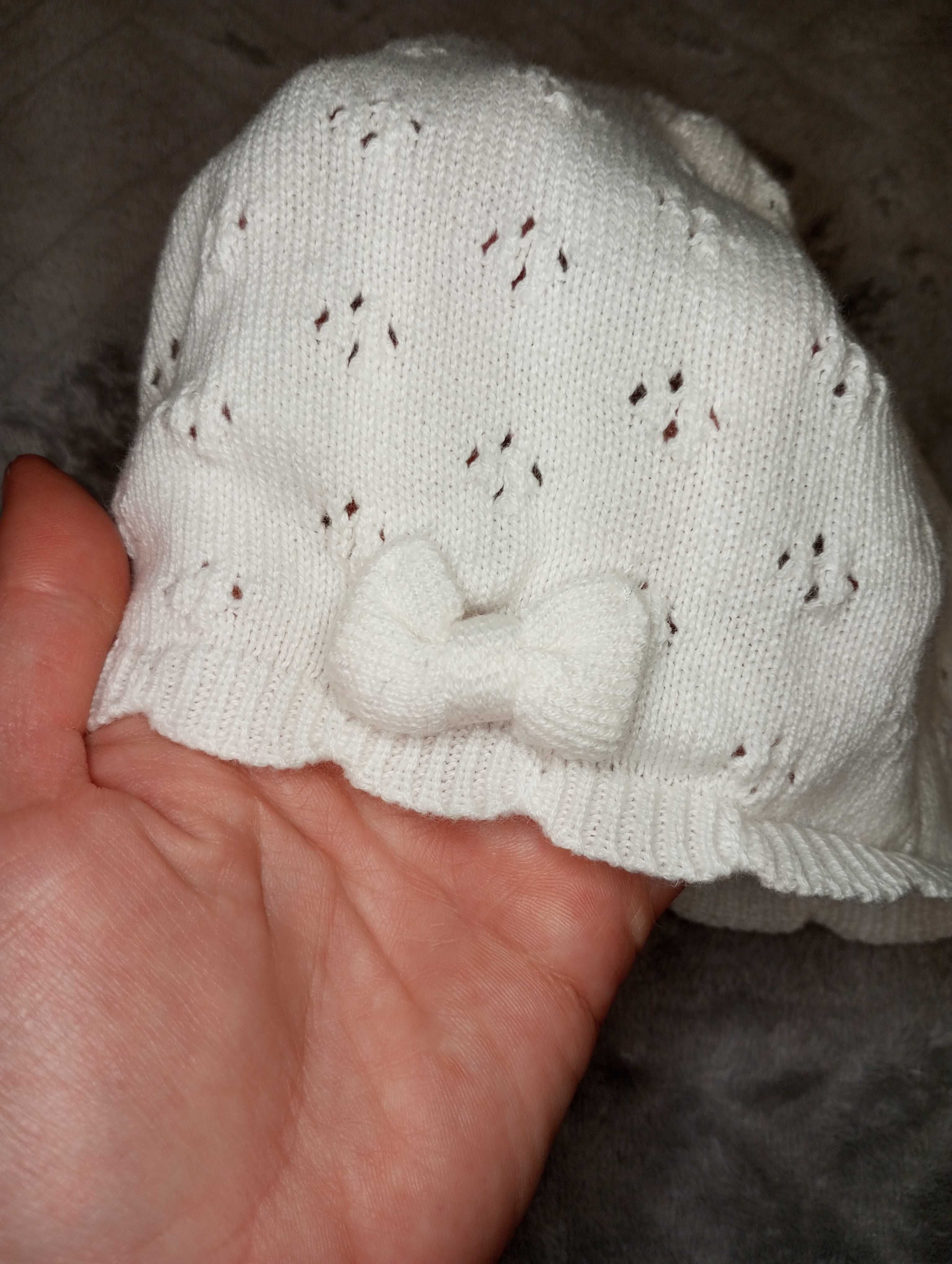Przejściowa Czapeczka 5.10.15 czapka 92 szydełkowa kremowa kokardka