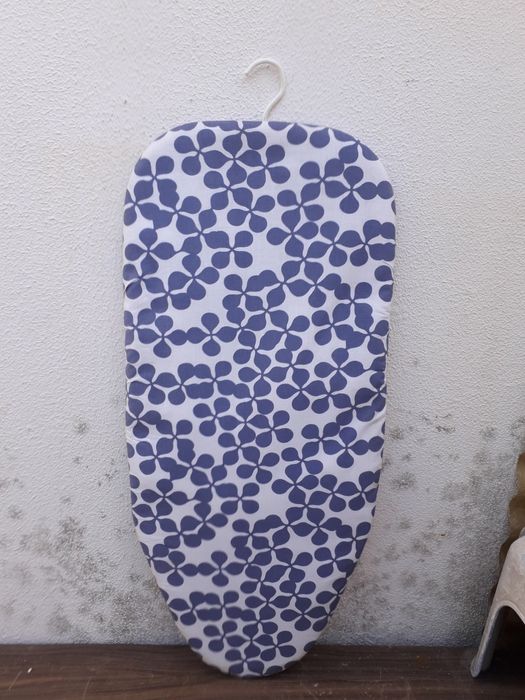 Vendo Tabua de engomar