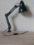 Lampka biurkowa z LED żarówką
