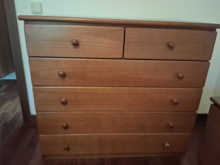 Conjunto de mobília de quarto completa em pinho maciço