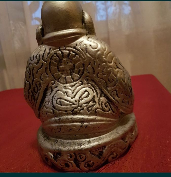 Budda srebny figurka
